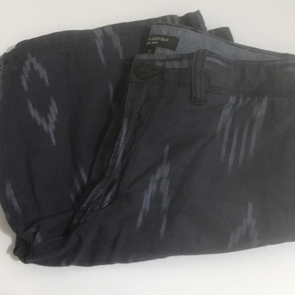 Banana Republic Men’s Size 32 Short